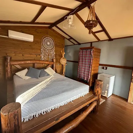 Honey Hill Forest Cabins By The Sea B&B *